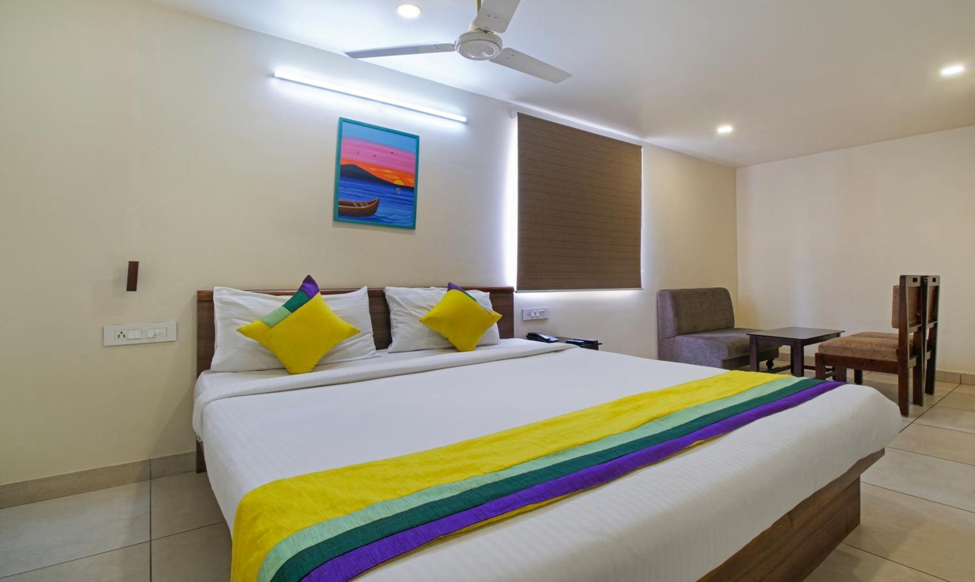 Vijayawāda Itsy Hotels N Square מראה חיצוני תמונה
